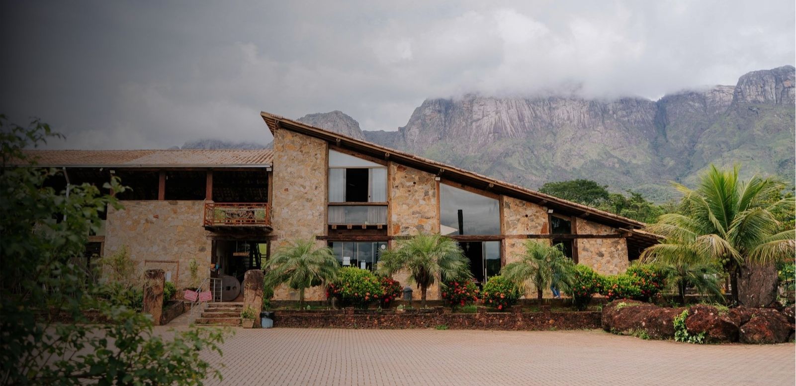 restaurante rancho do pote em catas altas mg